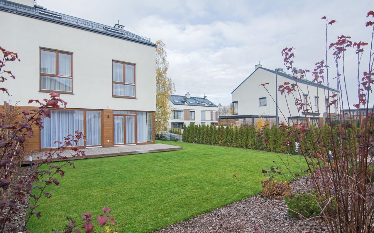 House for Rental, Piaseczyński Konstancin-Jeziorna Bielawa, ul. Warszawska 72573438